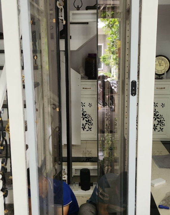 THANG MÁY GIA ĐÌNH 320 Kí